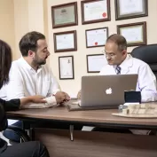 Uroloji Uzmani Prof Dr Sinan Ekici Klinigi 19 Bk