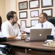 Uroloji Uzmani Prof Dr Sinan Ekici Klinigi 20 768x512 Bk 2