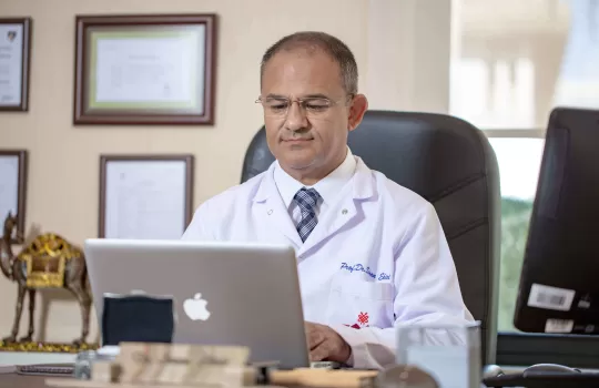 Uroloji Uzmani Prof Dr Sinan Ekici Klinigi 4 2
