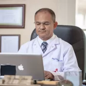 Uroloji Uzmani Prof Dr Sinan Ekici Klinigi 4 3