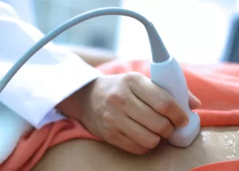 Varikosel Tanısı Nasıl Konulur? Varikosel Kimlerde Tedavi Edilmelidir?