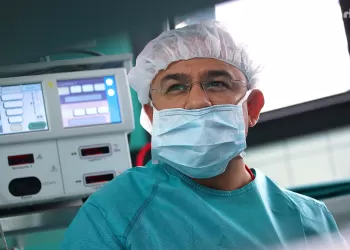 En İyi Böbrek Doktoru Kimdir? Hangi Hastalıkları Tedavi Eder?