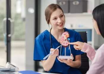 İstanbul'da Kadın Üroloji Doktorları