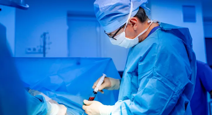 Fonksiyonel Ürolojide Kök Hücre Uygulamaları: Kayıp Fonksiyonları Geri Kazanmak