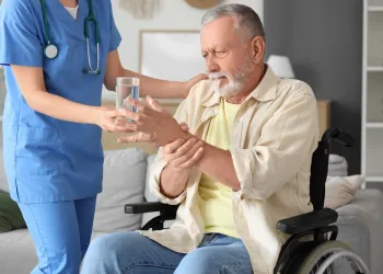 İnme ve Parkinson Sonrası Nörojenik Mesane Sorunlarında Kök Hücre Tedavisinin Yeri